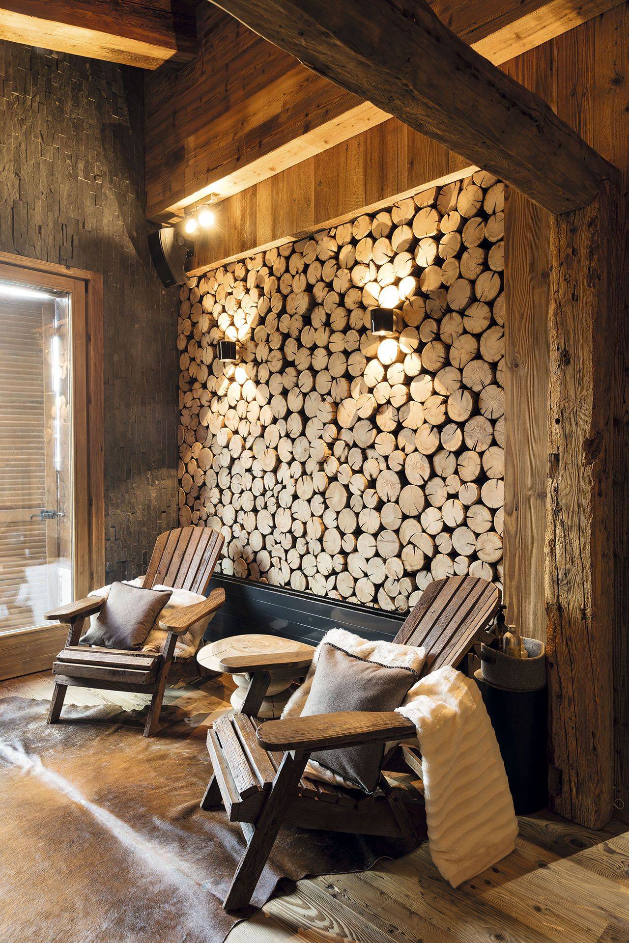 Отделка вагонкой стен и потолка внутри дома: монтаж деревянных ламелей своими руками