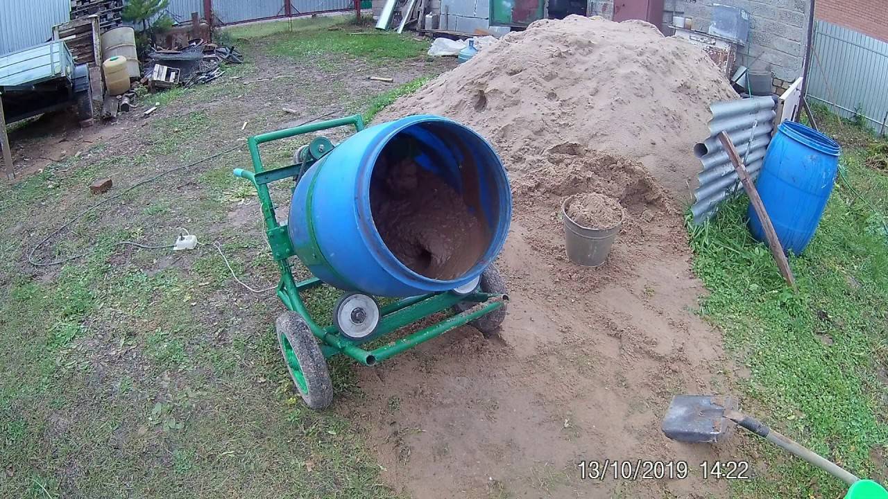 Как сделать бетономешалку своими руками из бочки и из стиральной машины, чертежи и этапы сборки