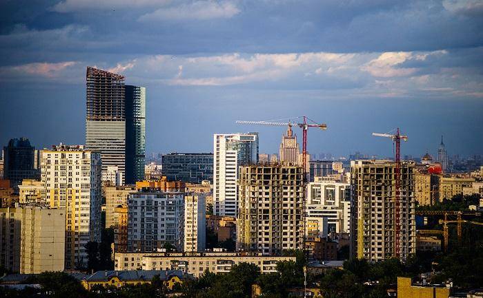 Застройщик нарушает сроки сдачи дома: что делать дольщикам