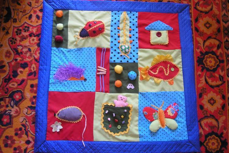 Детский развивающий коврик: варианты и композиции, правильные решения, изготовление | дизайн интерьера